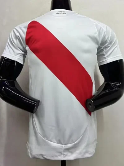 Camiseta de fútbol de la selección de Perú 24-25 en versión local