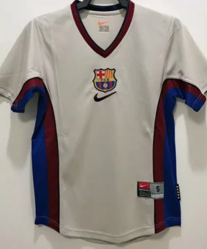 "Revive la Historia del Fútbol: ¡Camiseta Retro del BAR 1998-1999, Un Clásico Imperdible