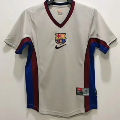 "Revive la Historia del Fútbol: ¡Camiseta Retro del BAR 1998-1999, Un Clásico Imperdible