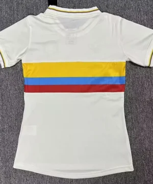 "¡Celebra el Centenario del Fútbol Femenino en Colombia con la Nueva Camiseta del 100 Aniversario!"